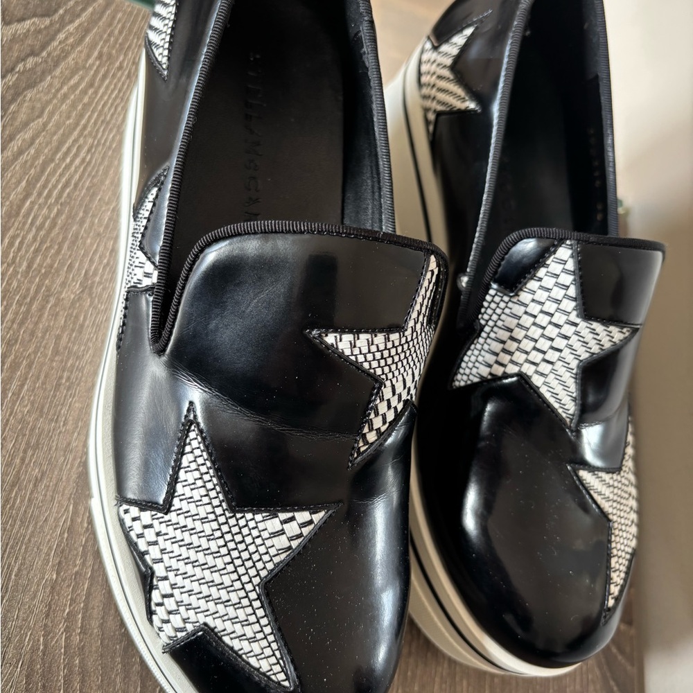 Stella McCartney Monochrome Star Flats